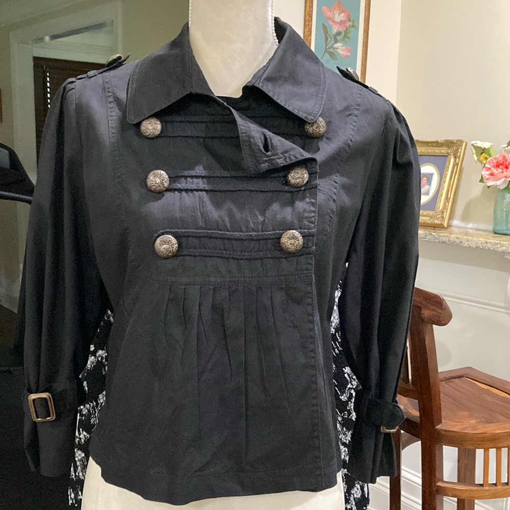 Calvary Top - image 1